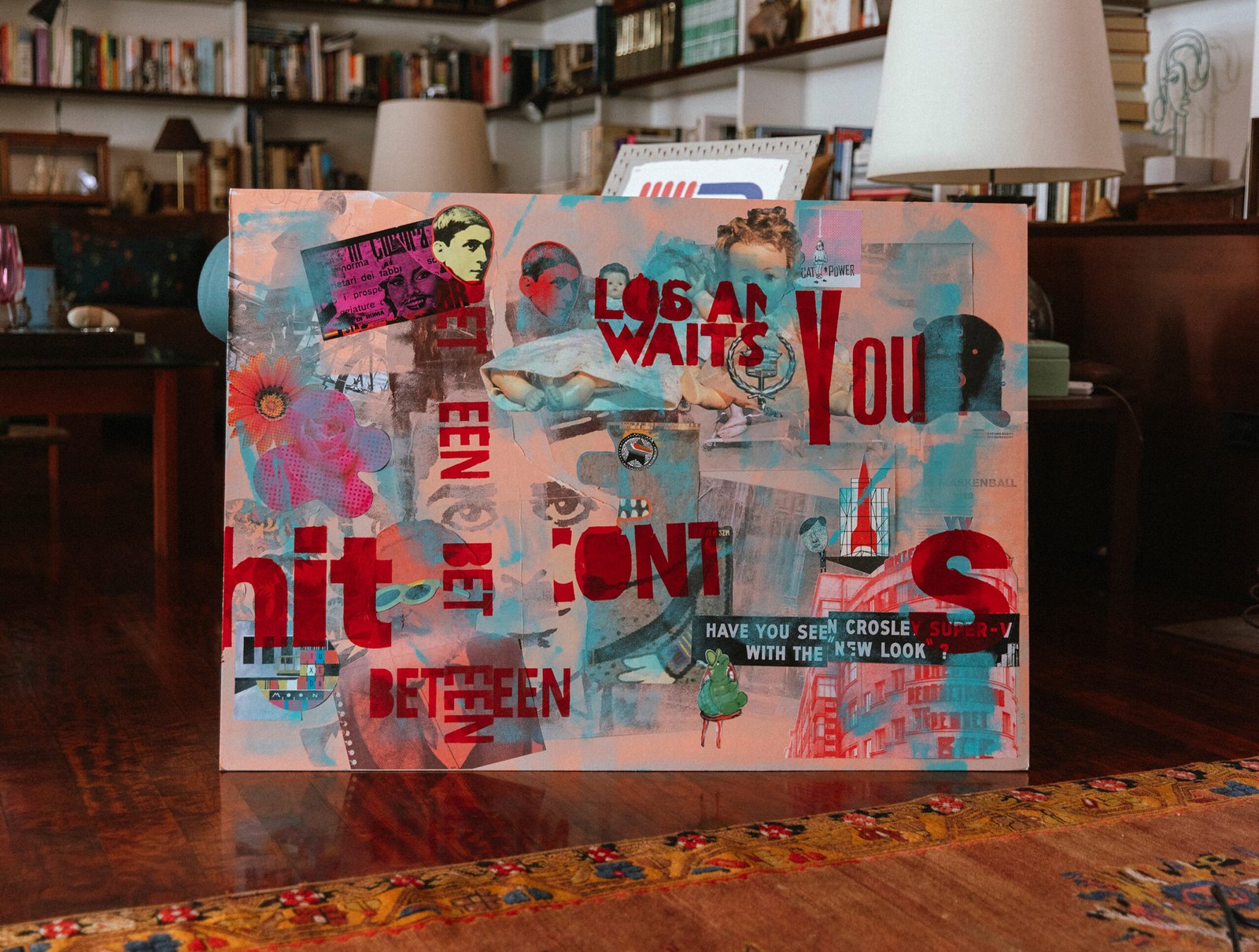 La Mirada de Chaplin Hover